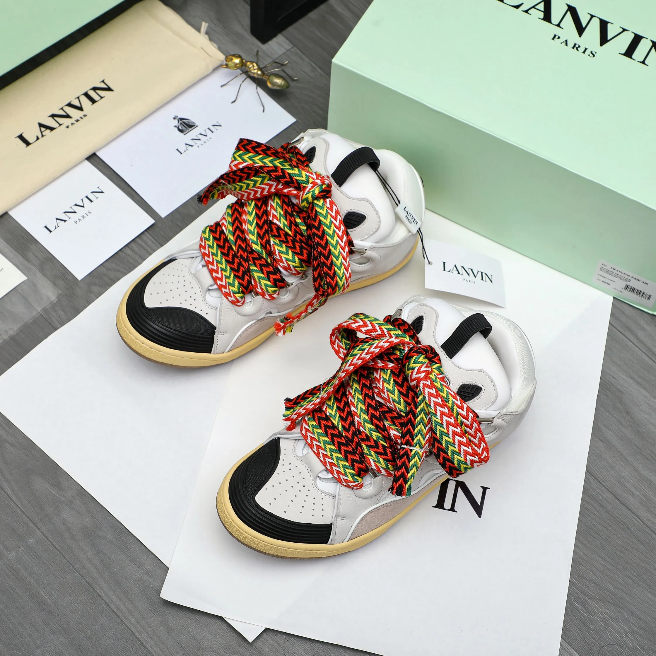 Men's shoes 💰740 [Lanvin] Lanvin high-end quality original couple's casual shoes - Upper: imported pebbled cowhide stitched with breathable mesh - Lining: Lycra elastic lining - Outsole: original rubber outsole - Super high quality control·Fine workmanship: highlighted (high-end·luxury·grade) -Size: 36-45 (45 can be customized)